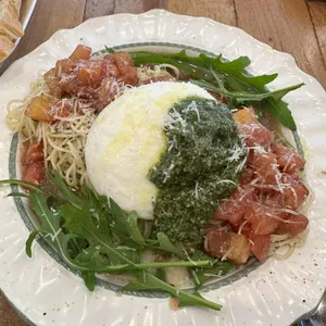 샐리의정성 cafe 사진 2