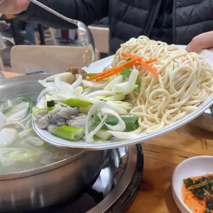 백청우칼국수 사진