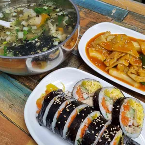 경애김밥 사진
