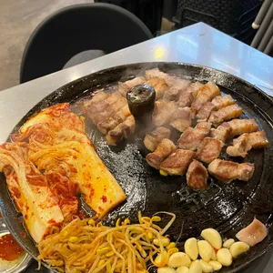 목구멍 사진
