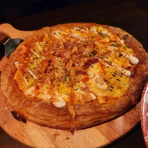 이즈비 사진