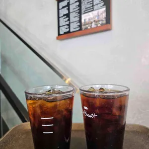 폴바셋 사진