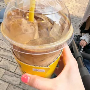 컴포즈커피 사진