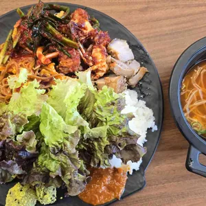한식뷔페대가 사진