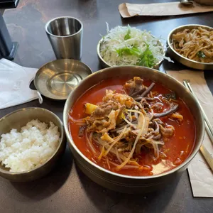 육참 사진