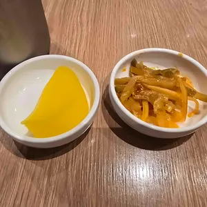 중찬 사진