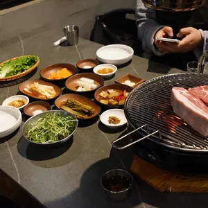 돈65 사진