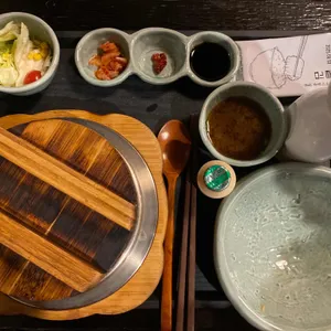 솔솥 사진
