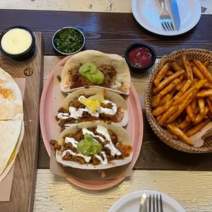 띠오 데 산타바바라 사진