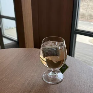 챔프스페이스 커피로스터스 베리도넛 사진