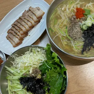 석촌칼국수보리밥 사진