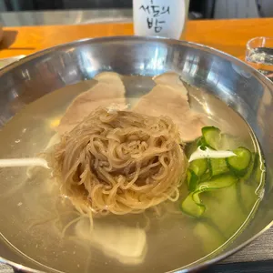 돼자옥 사진