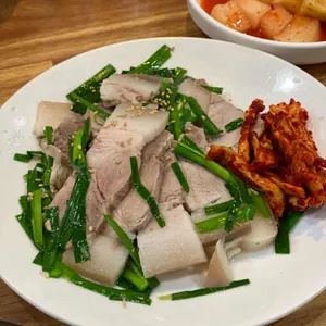 서래돼지국밥 사진