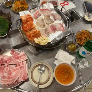 한도삼겹살 사진