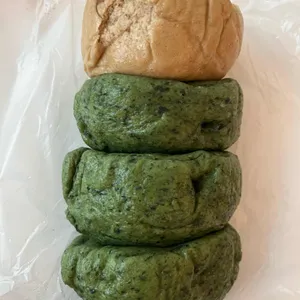 서귀포쑥보리빵 사진