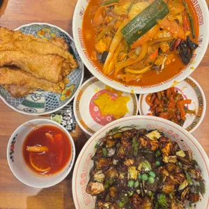 띠디 사진