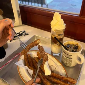 파블로츄러스 사진