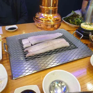 100년장어촌 사진