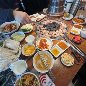 고기싸롱 사진