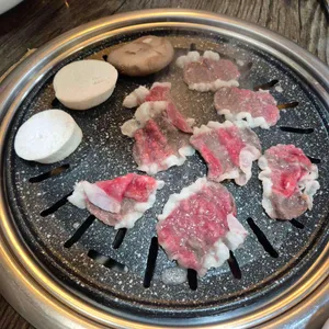 도마위에암소 사진