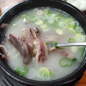골목집소머리국밥 사진 1