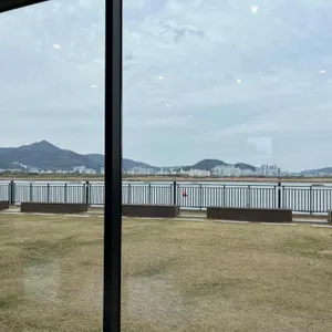 어라우즈로스터리 리뷰 사진
