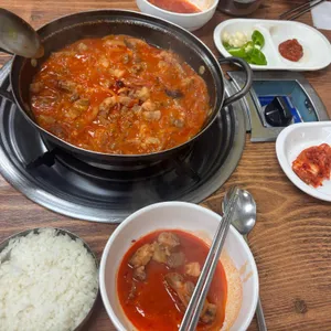 통돼지두루치기 사진 2
