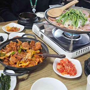 천수만 우렁쌈밥 사진