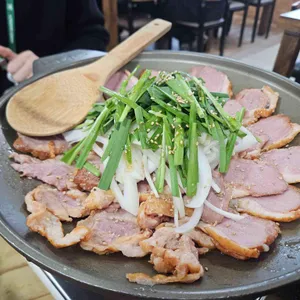 천수만 우렁쌈밥 사진