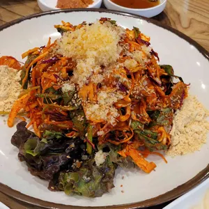 산이네 회무침 사진 1