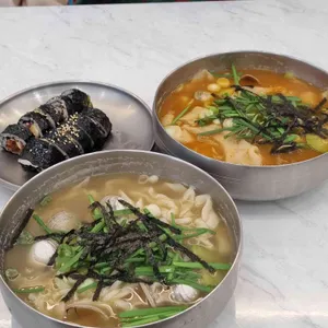 해밀칼국수&김밥 사진 2
