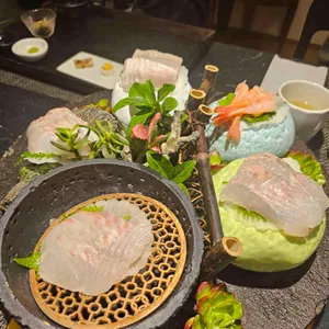 경복궁 블랙 사진