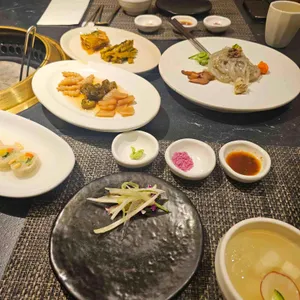 경복궁 블랙 사진