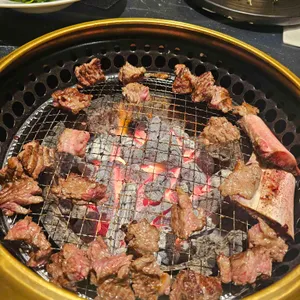 경복궁 블랙 사진