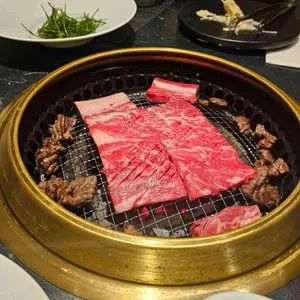 경복궁 블랙 사진