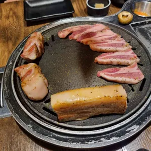 돼지명가 사진