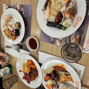 쿠우쿠우 사진