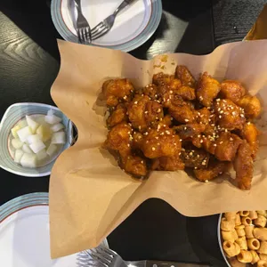 BBQ치킨 사진