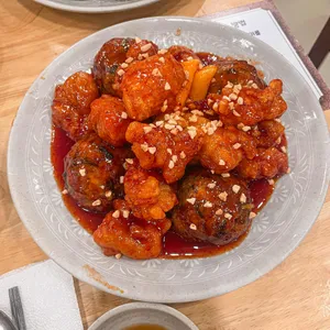 본가 만두전골전문점 사진