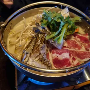 작가 사진