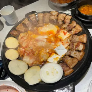 무쇠김치삼겹 사진