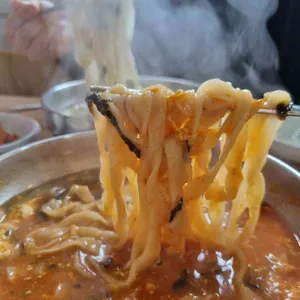 바우길장칼국수 사진