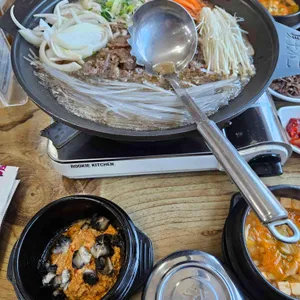 천수만 우렁쌈밥 사진