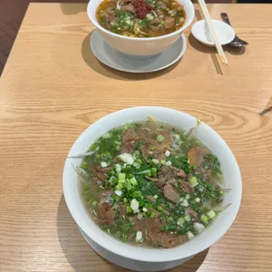 띤유 사진