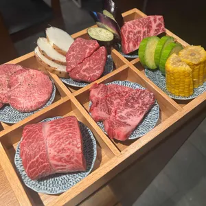 우시야 사진