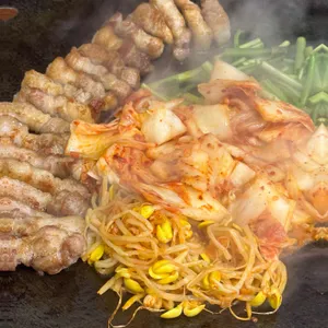 삼솥 사진