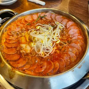 부대찌개대사관 사진