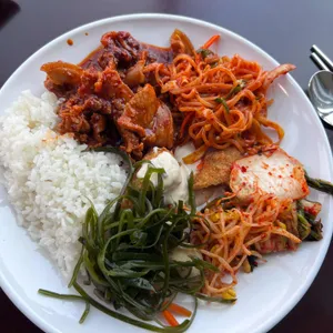 예찬한식뷔페 사진