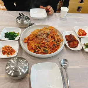 공원 생아귀찜 대게 사진