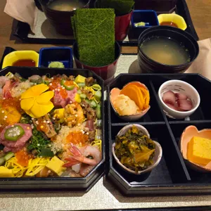 스시이세이 사진
